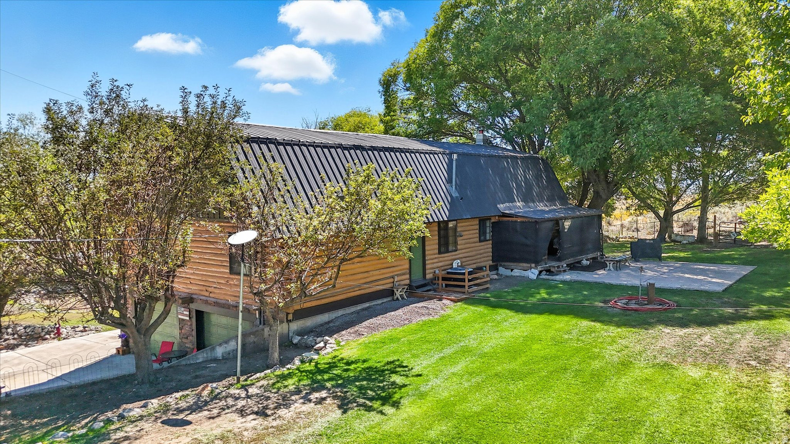 12715 N 7200 W, Garland, UT, 84312