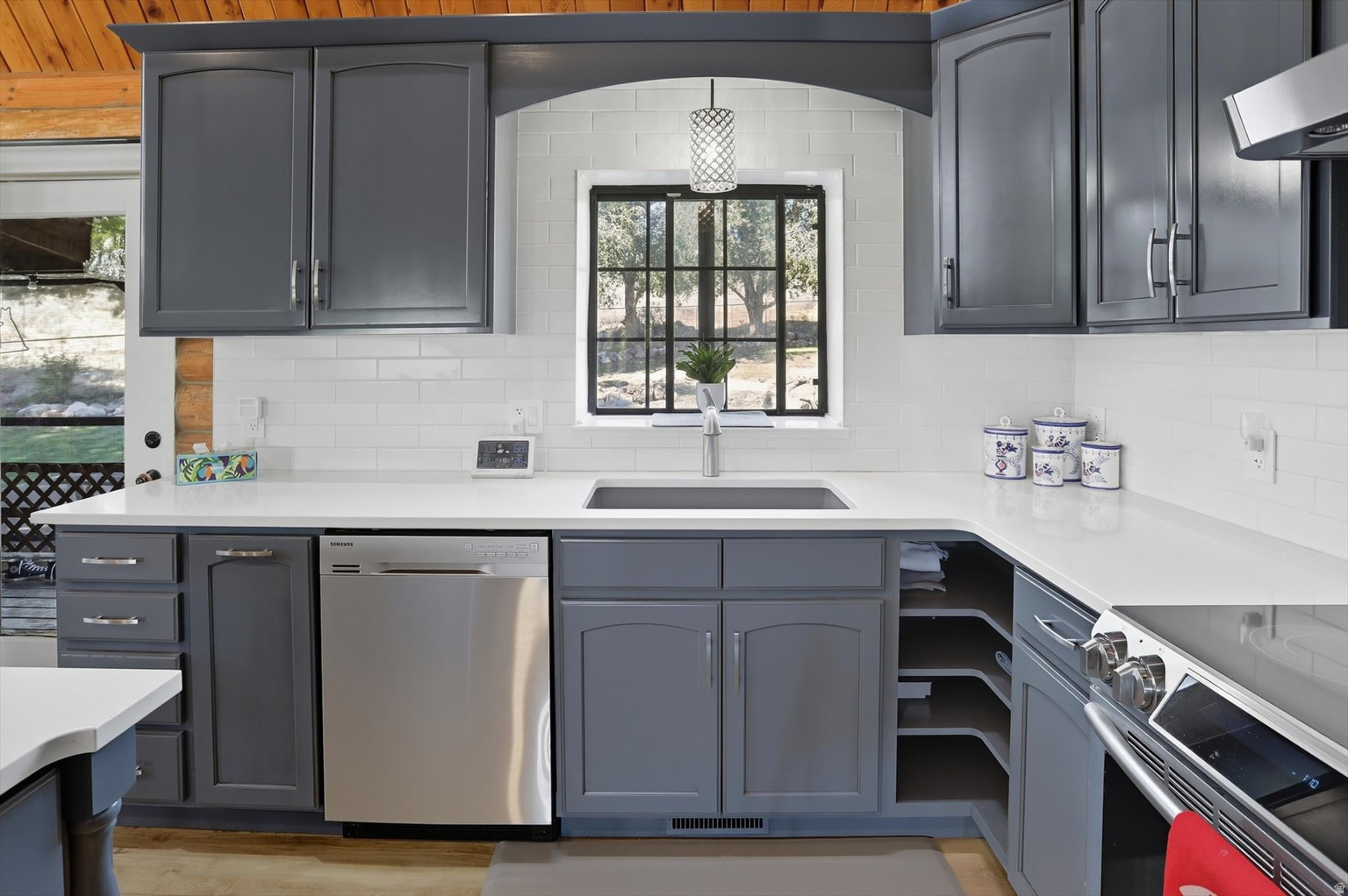 12715 N 7200 W, Garland, UT, 84312