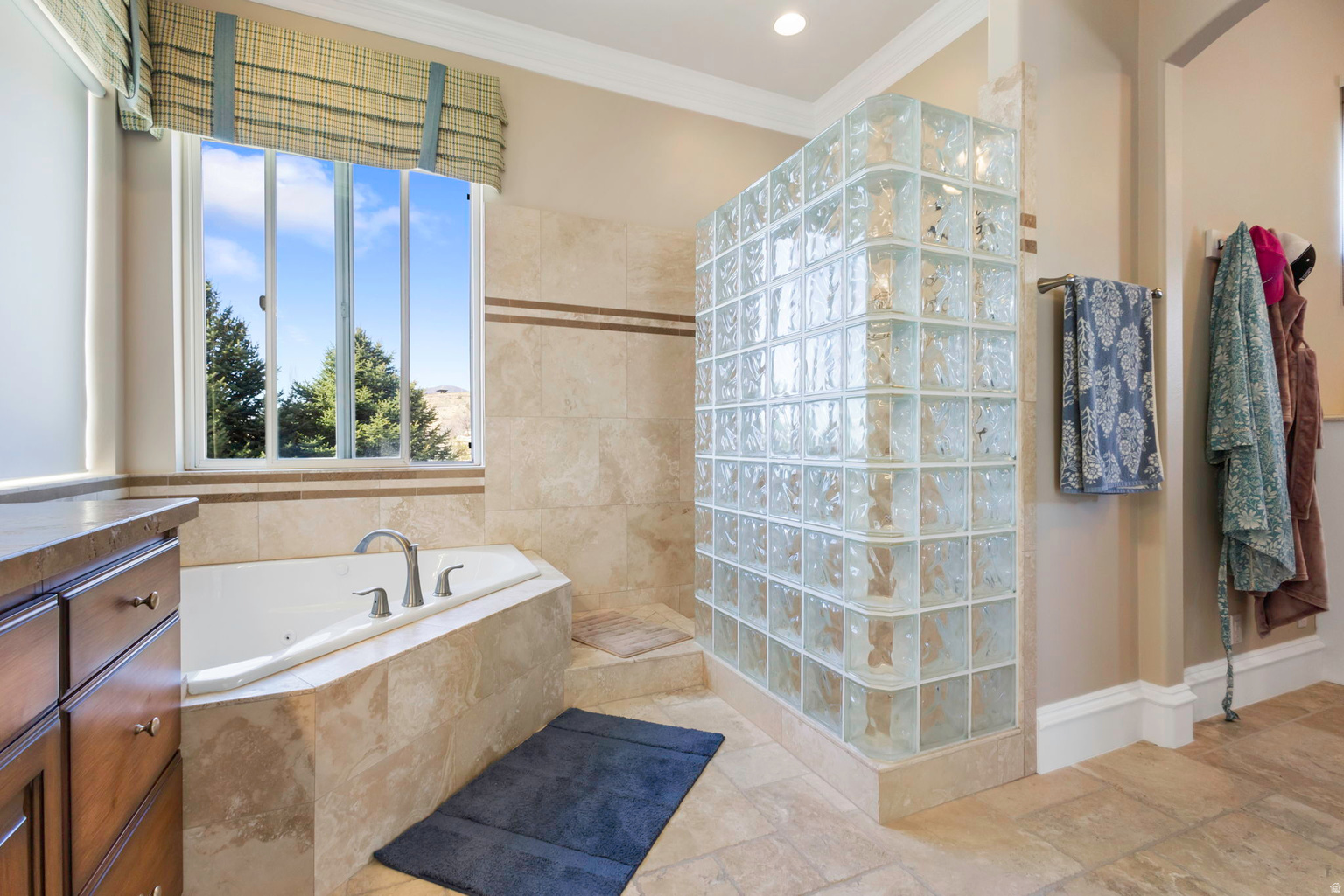 684 N SUMMIT WAY, Alpine, UT, 84004