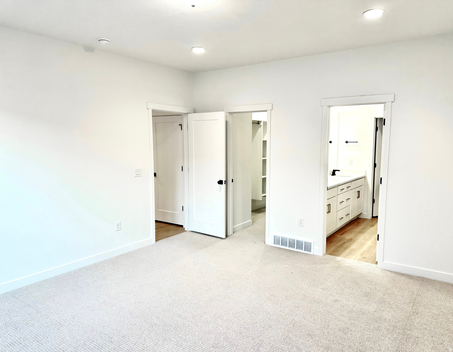 6847 W RIPPLE RD, South  Jordan, UT, 84009