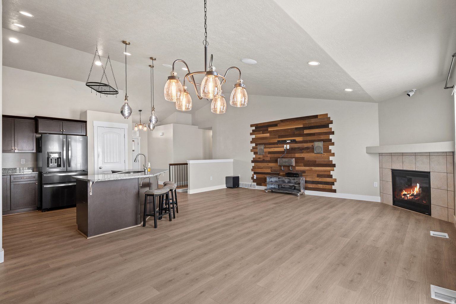 7066 W REFLECTION BAY RD, West  Valley  City, UT, 84081