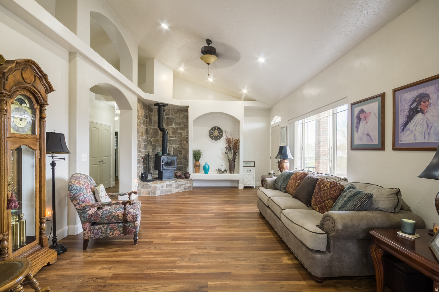 54 S IVIE, Roosevelt, UT, 84066