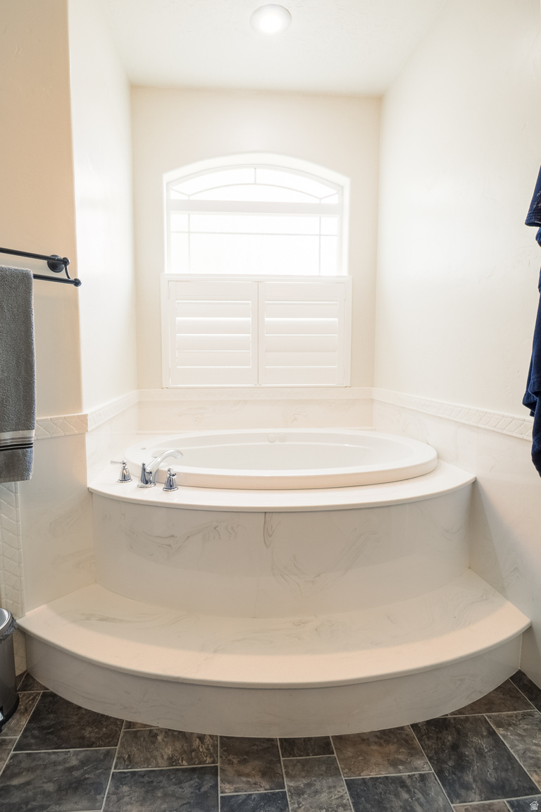 54 S IVIE, Roosevelt, UT, 84066