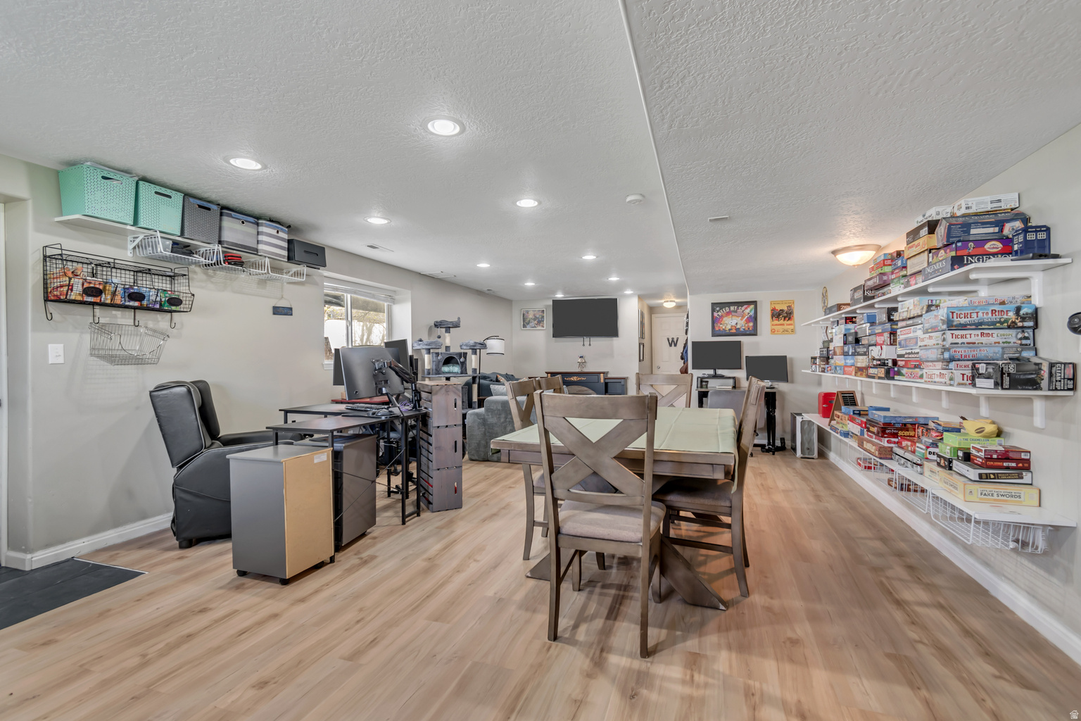 4928 W EAGLES LANDING ST ST, West  Point, UT, 84015