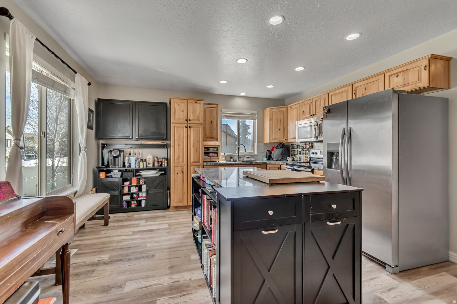 4928 W EAGLES LANDING ST ST, West  Point, UT, 84015