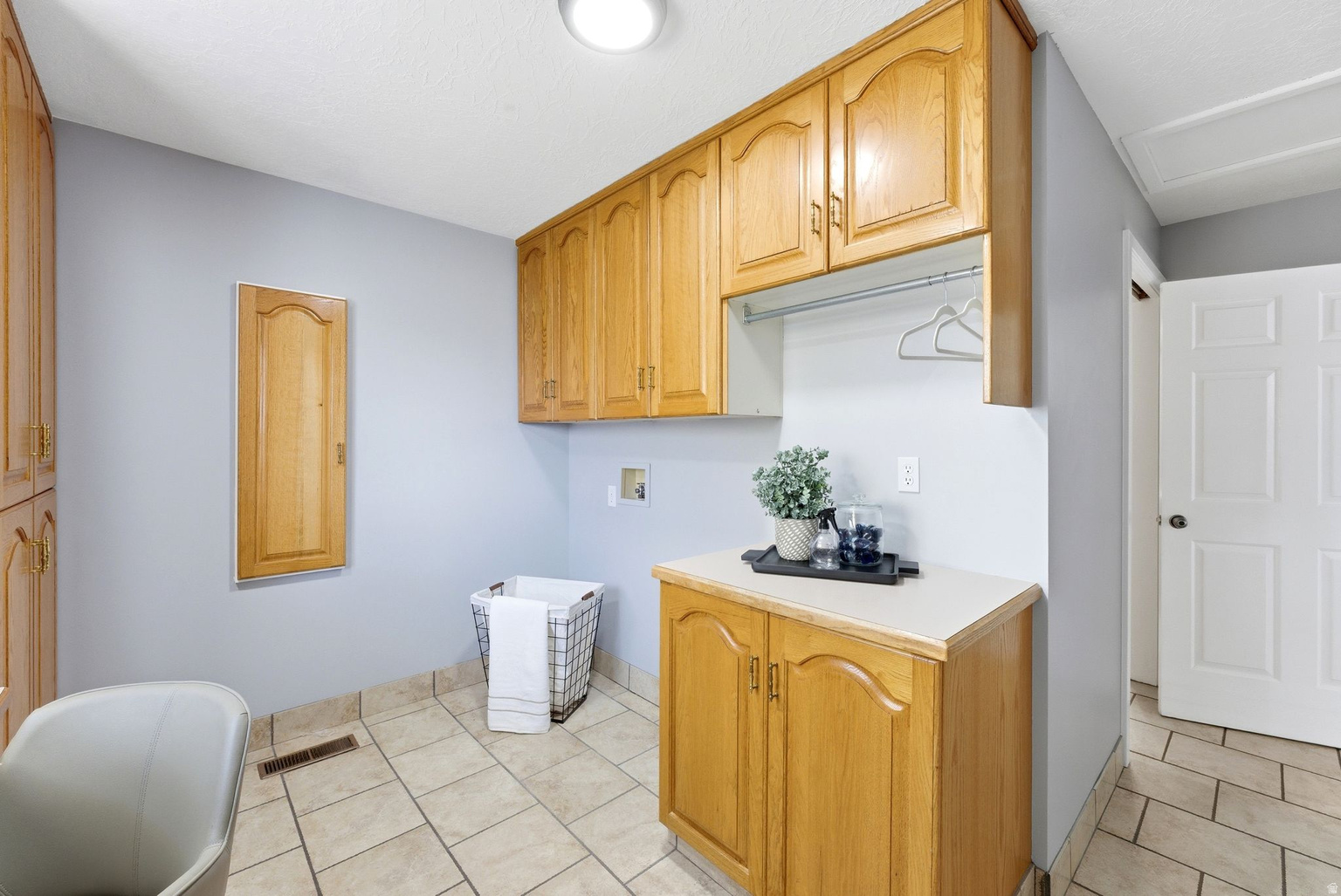 11404 S HIGH MESA DR, Sandy, UT, 84092