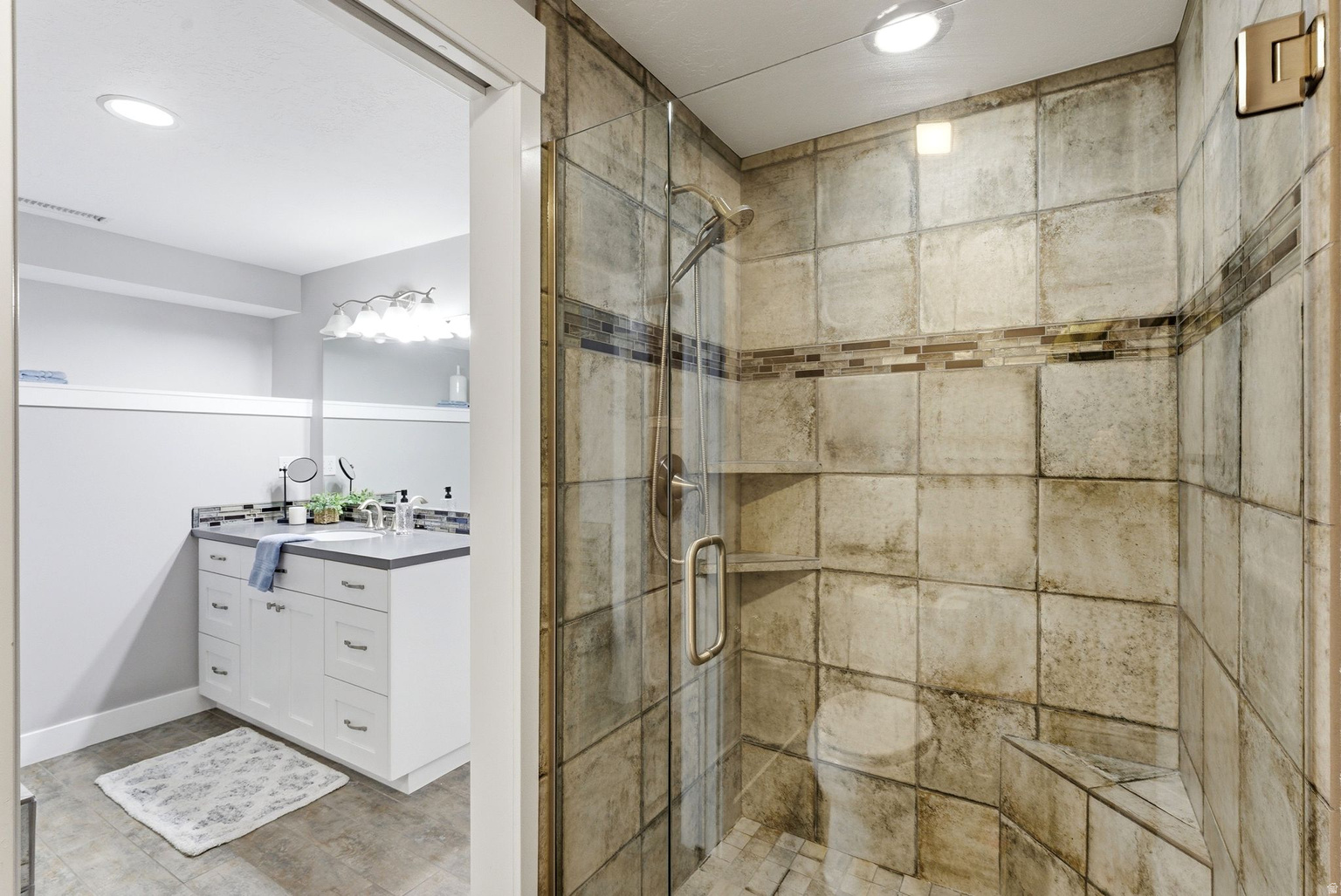 11404 S HIGH MESA DR, Sandy, UT, 84092