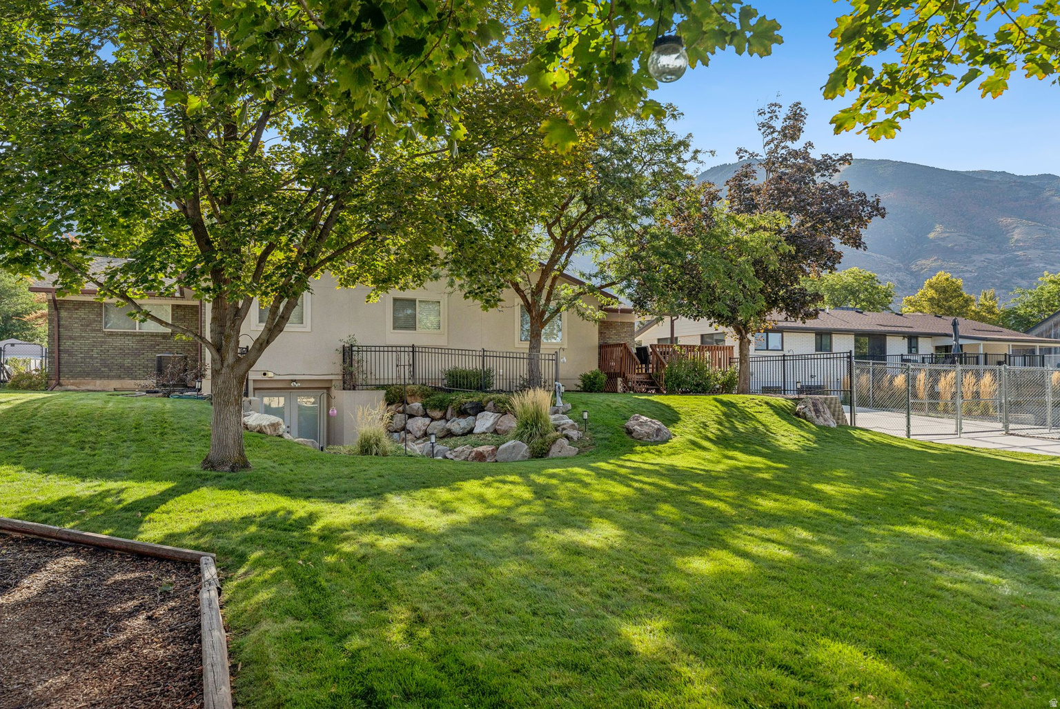 11404 S HIGH MESA DR, Sandy, UT, 84092