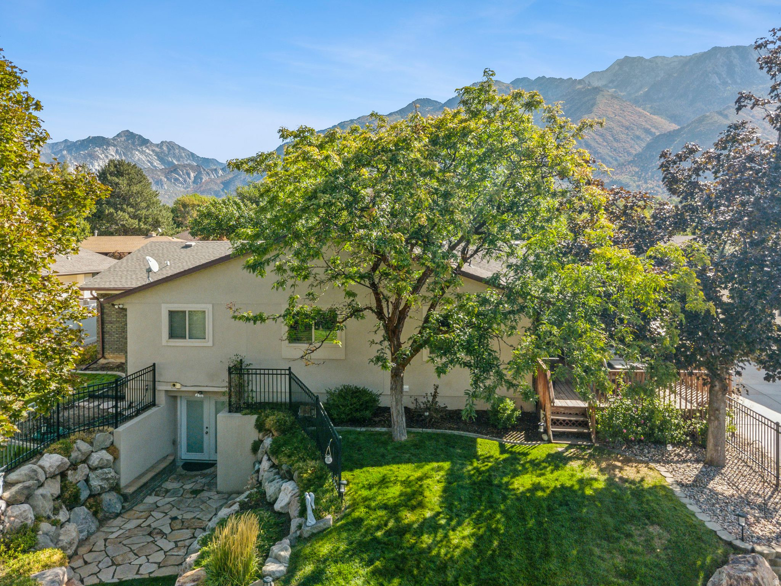 11404 S HIGH MESA DR, Sandy, UT, 84092