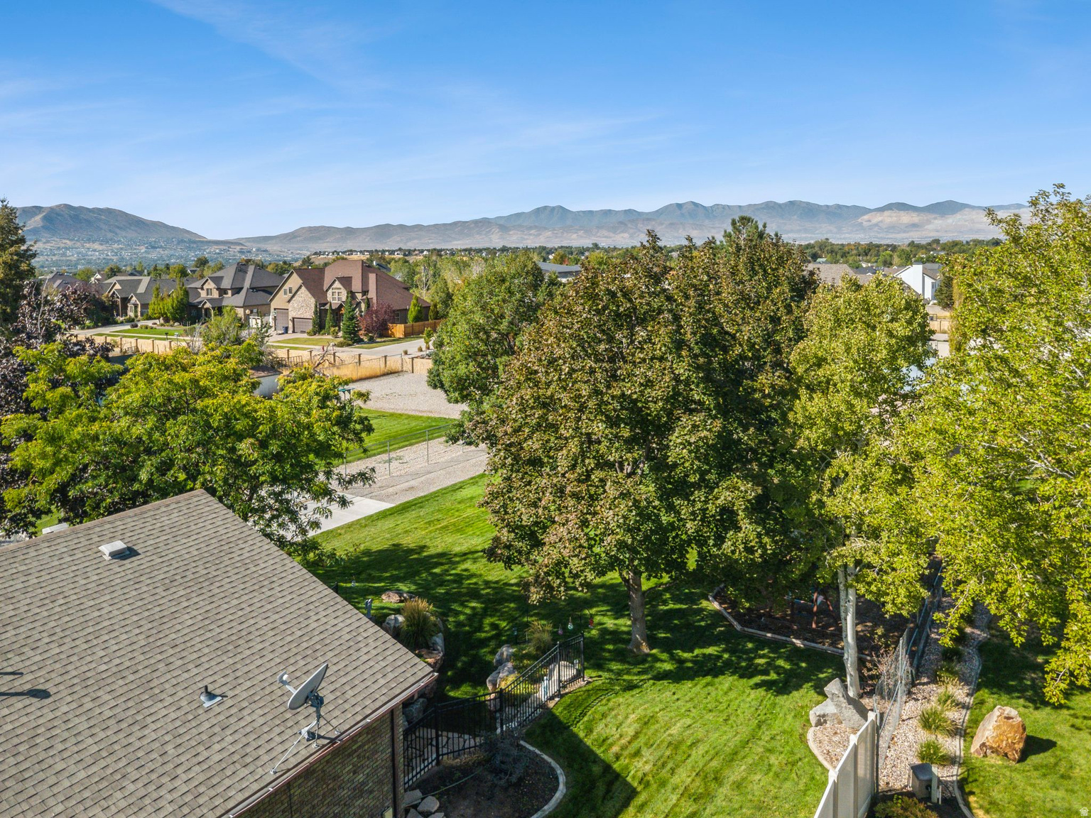 11404 S HIGH MESA DR, Sandy, UT, 84092