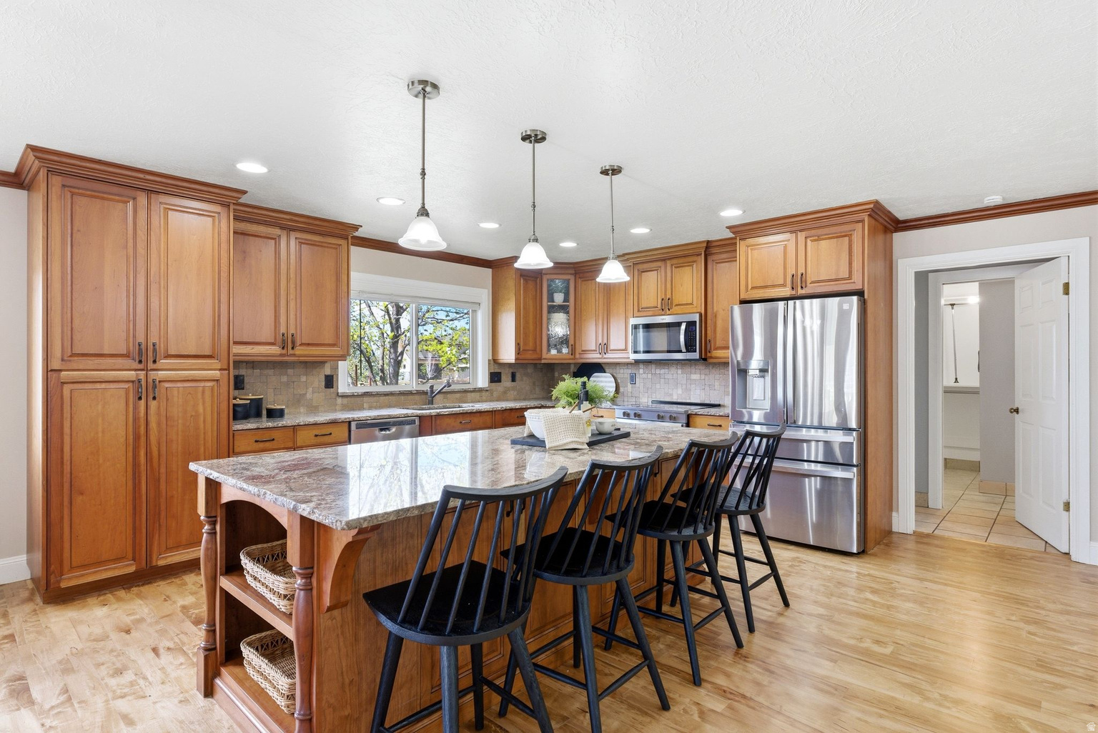 11404 S HIGH MESA DR, Sandy, UT, 84092