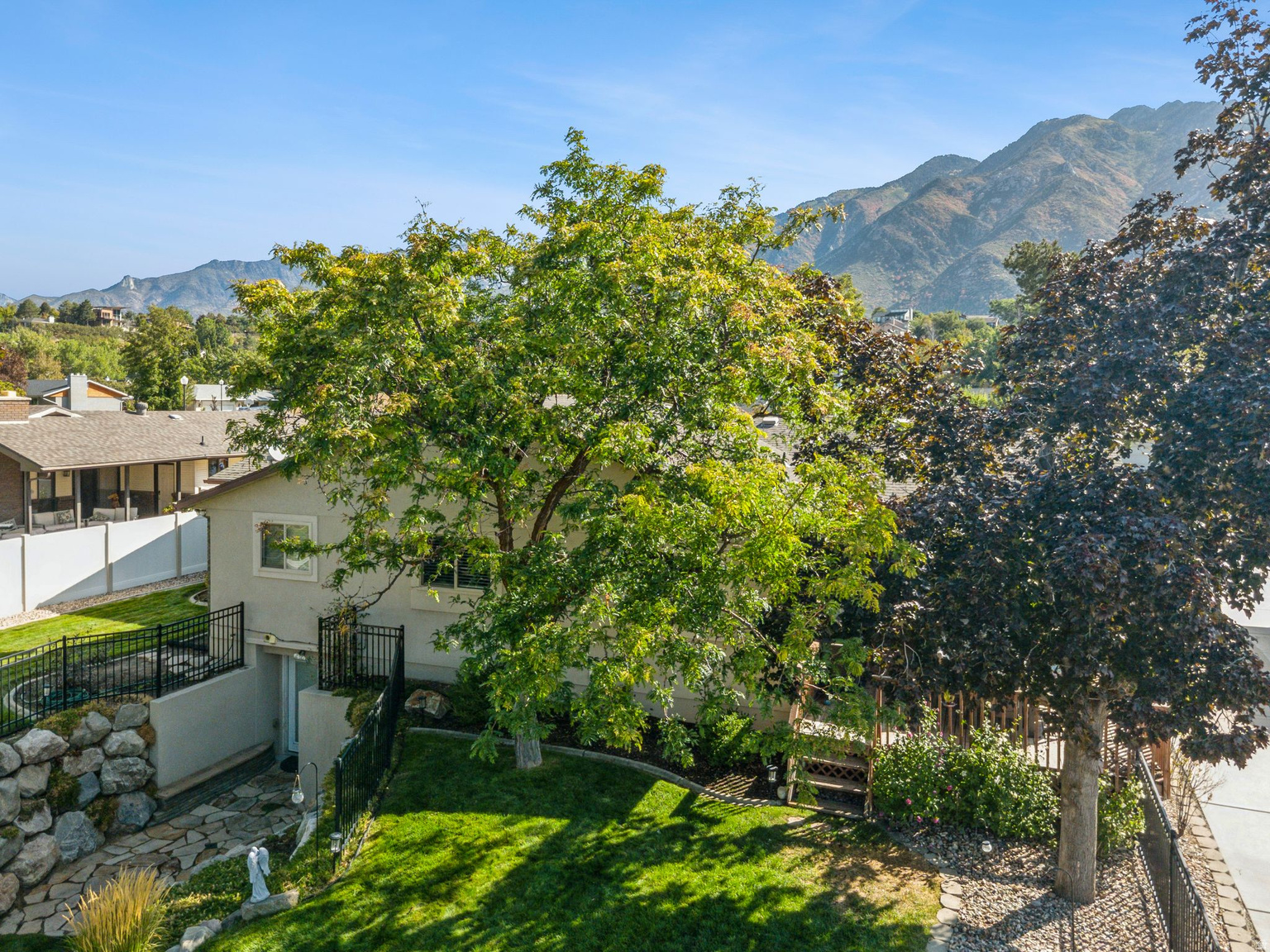 11404 S HIGH MESA DR, Sandy, UT, 84092