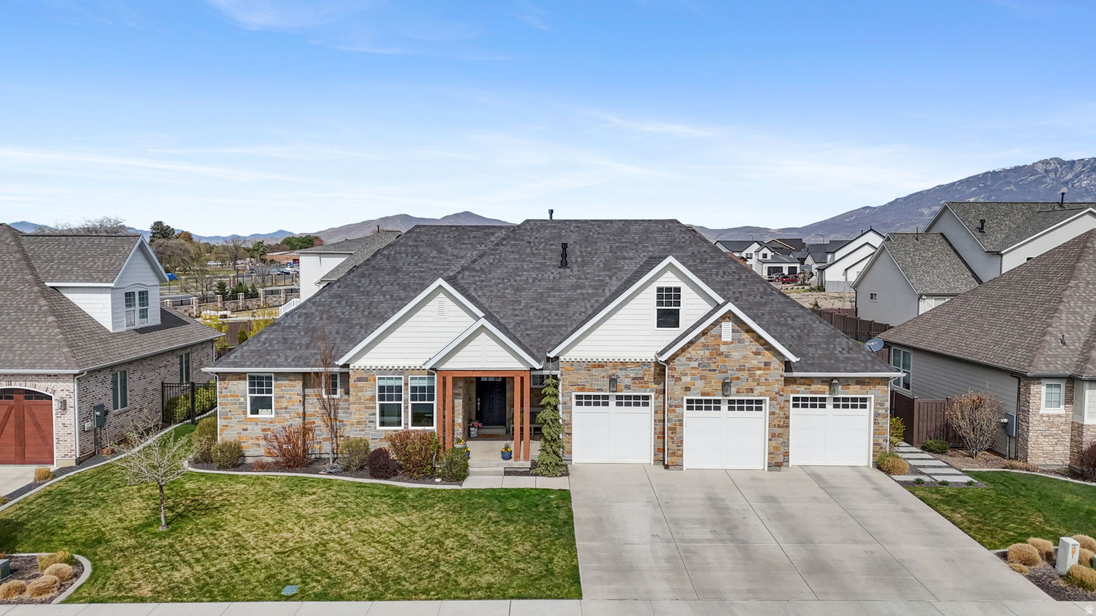 953 E 1000 N, American  Fork, UT, 84003