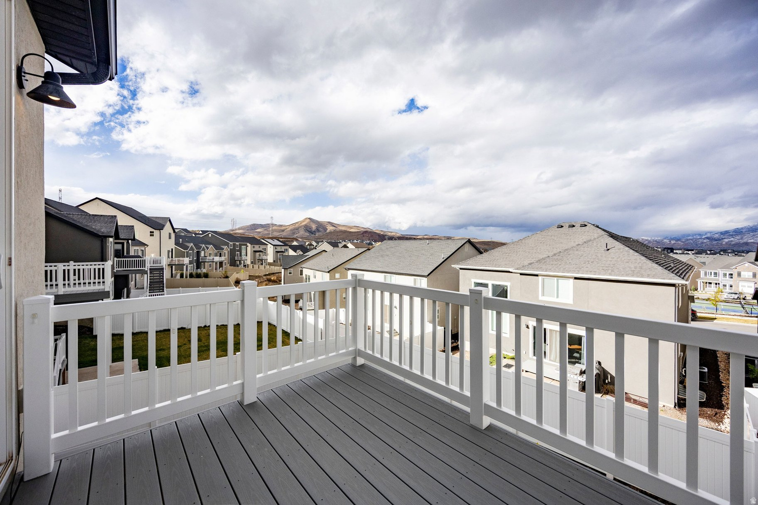 654 N BOSEMAN WAY, Saratoga  Springs, UT, 84045