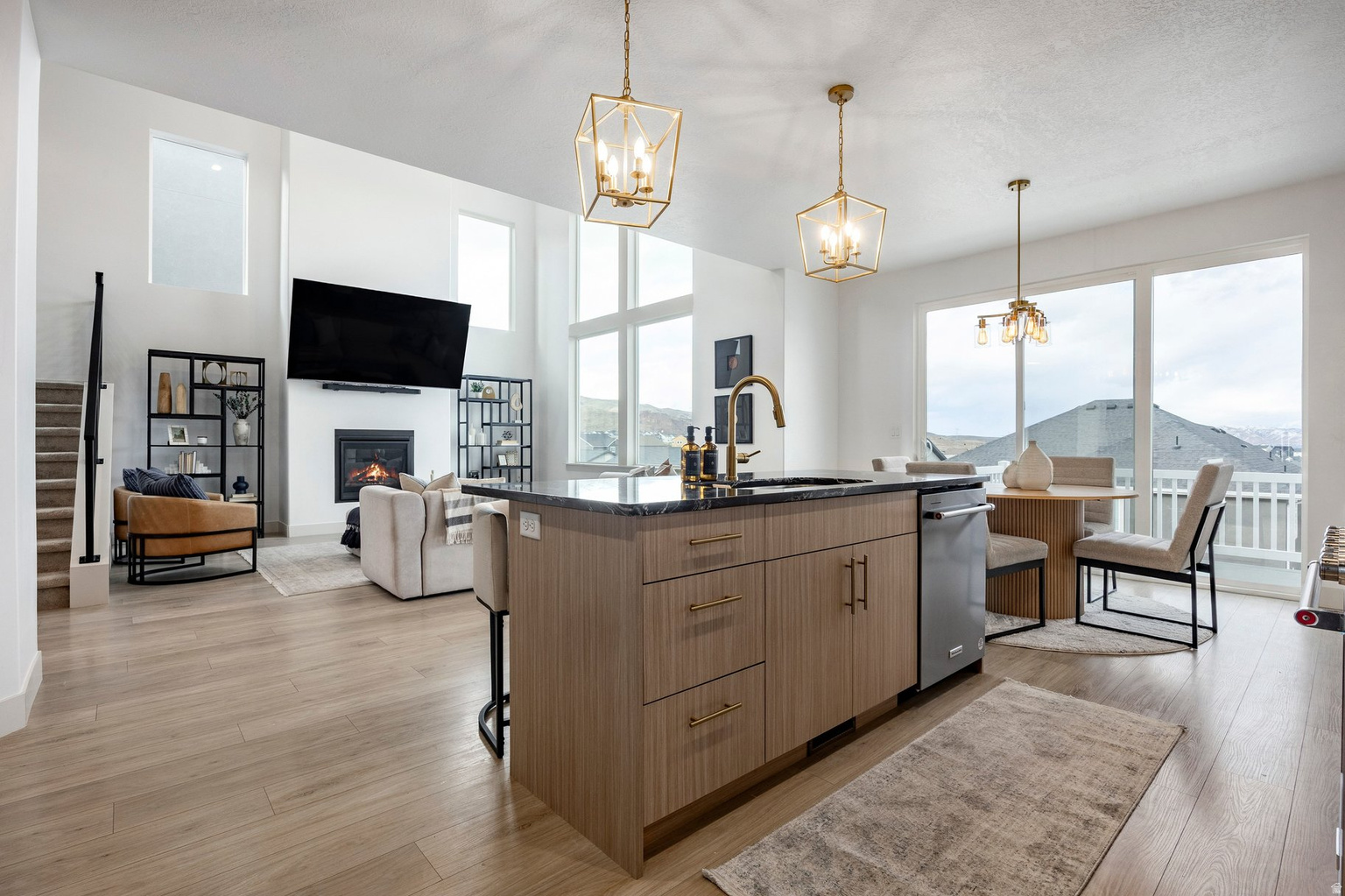 654 N BOSEMAN WAY, Saratoga  Springs, UT, 84045