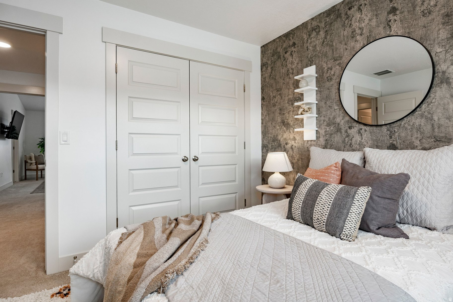 654 N BOSEMAN WAY, Saratoga  Springs, UT, 84045