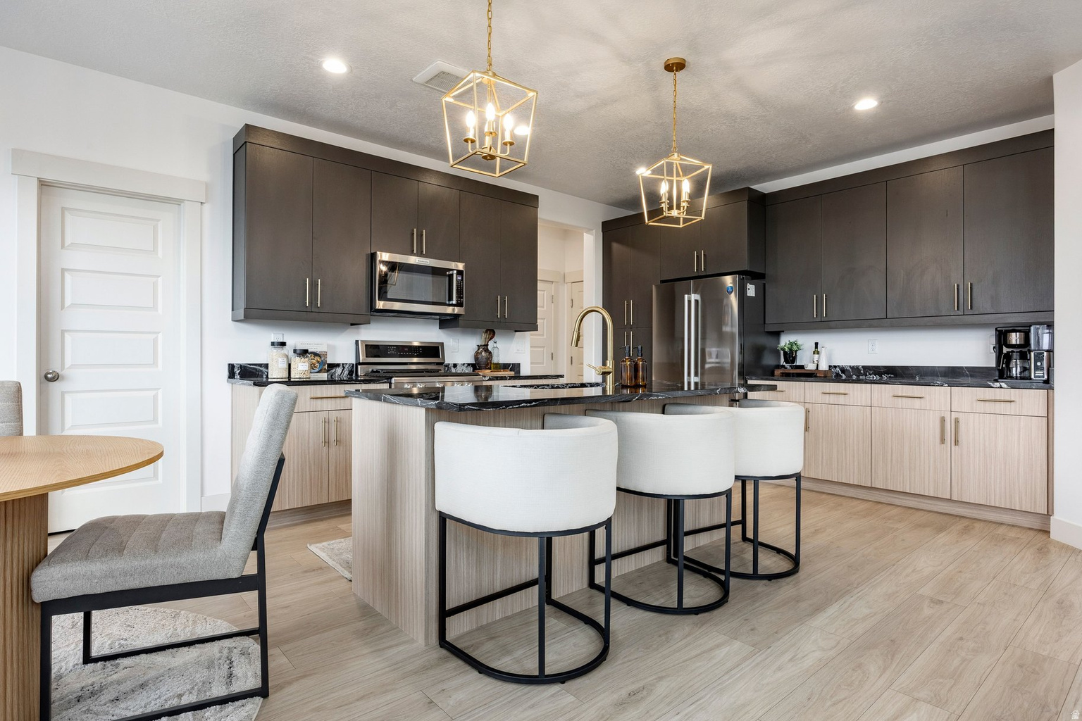 654 N BOSEMAN WAY, Saratoga  Springs, UT, 84045