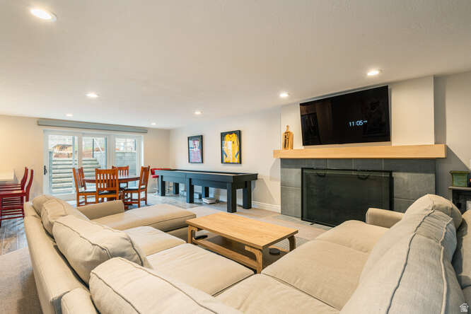 8364 S ETIENNE WAY, Sandy, UT, 84093