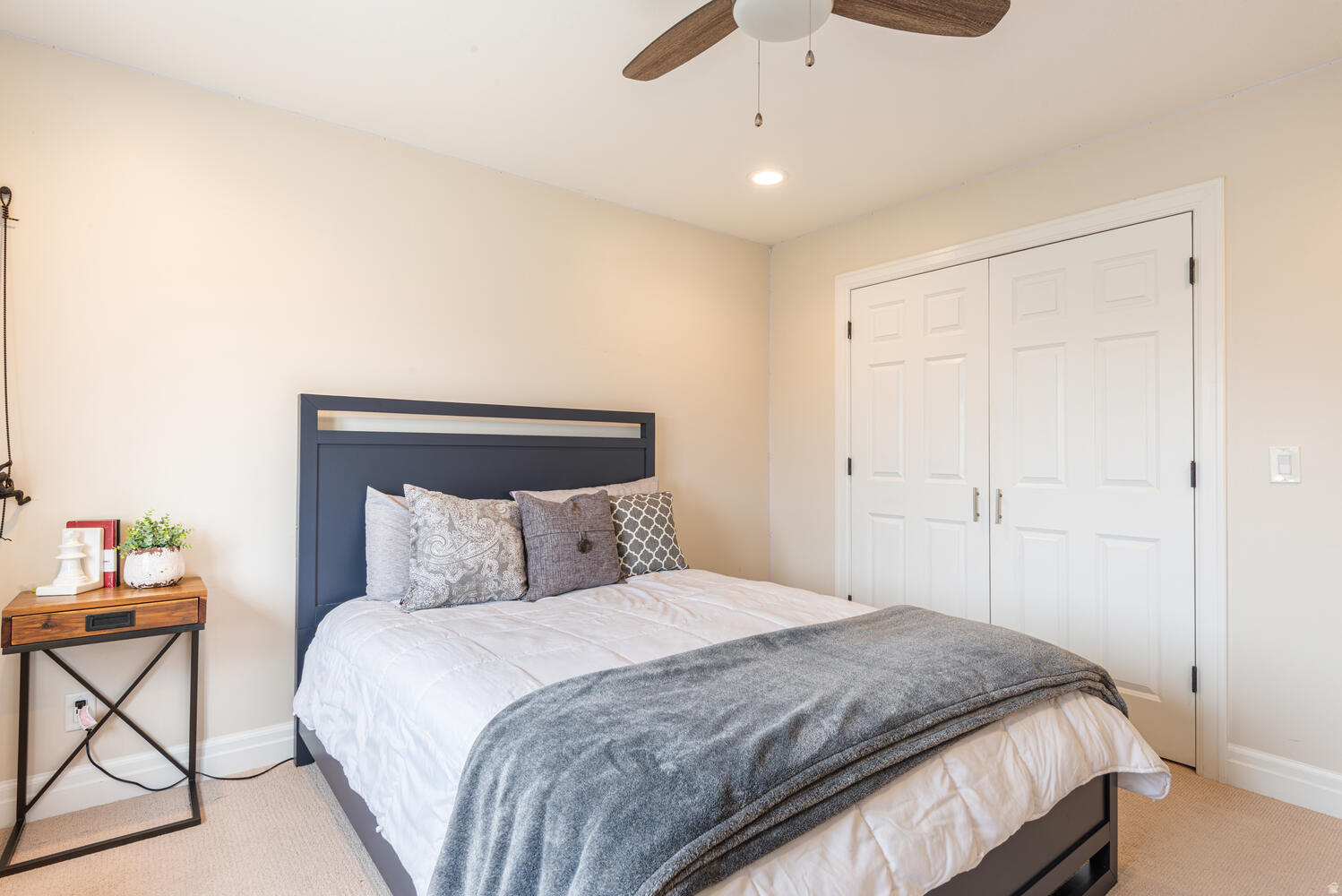 8364 S ETIENNE WAY, Sandy, UT, 84093