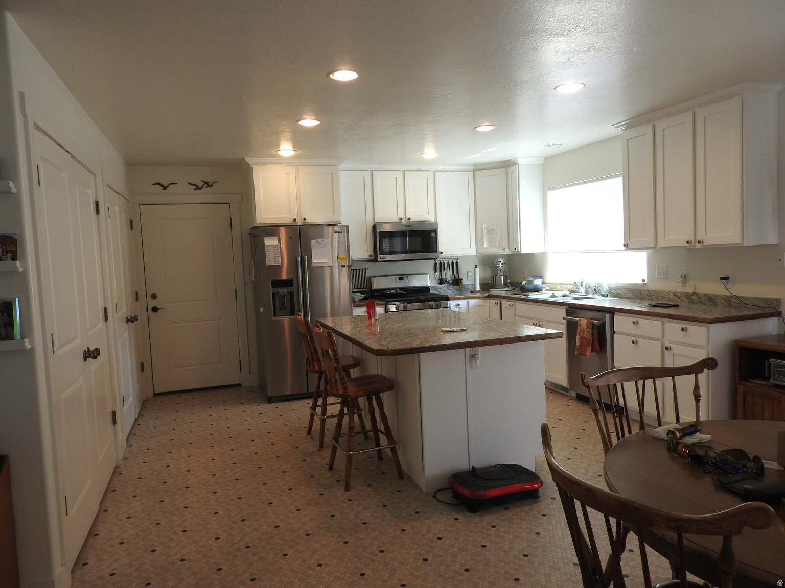 665 S 600 E, Mt  Pleasant, UT, 84647