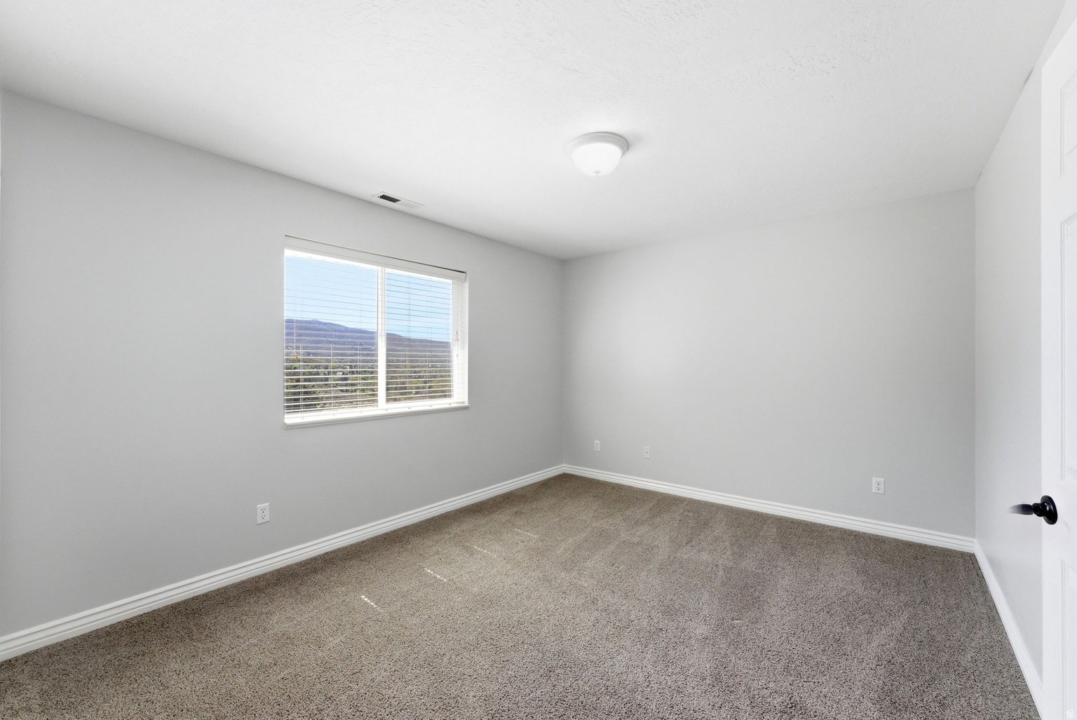 1440 E NORTHRIDGE DR, Bountiful, UT, 84010