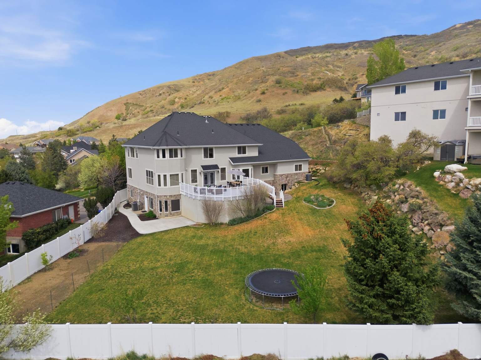 1440 E NORTHRIDGE DR, Bountiful, UT, 84010