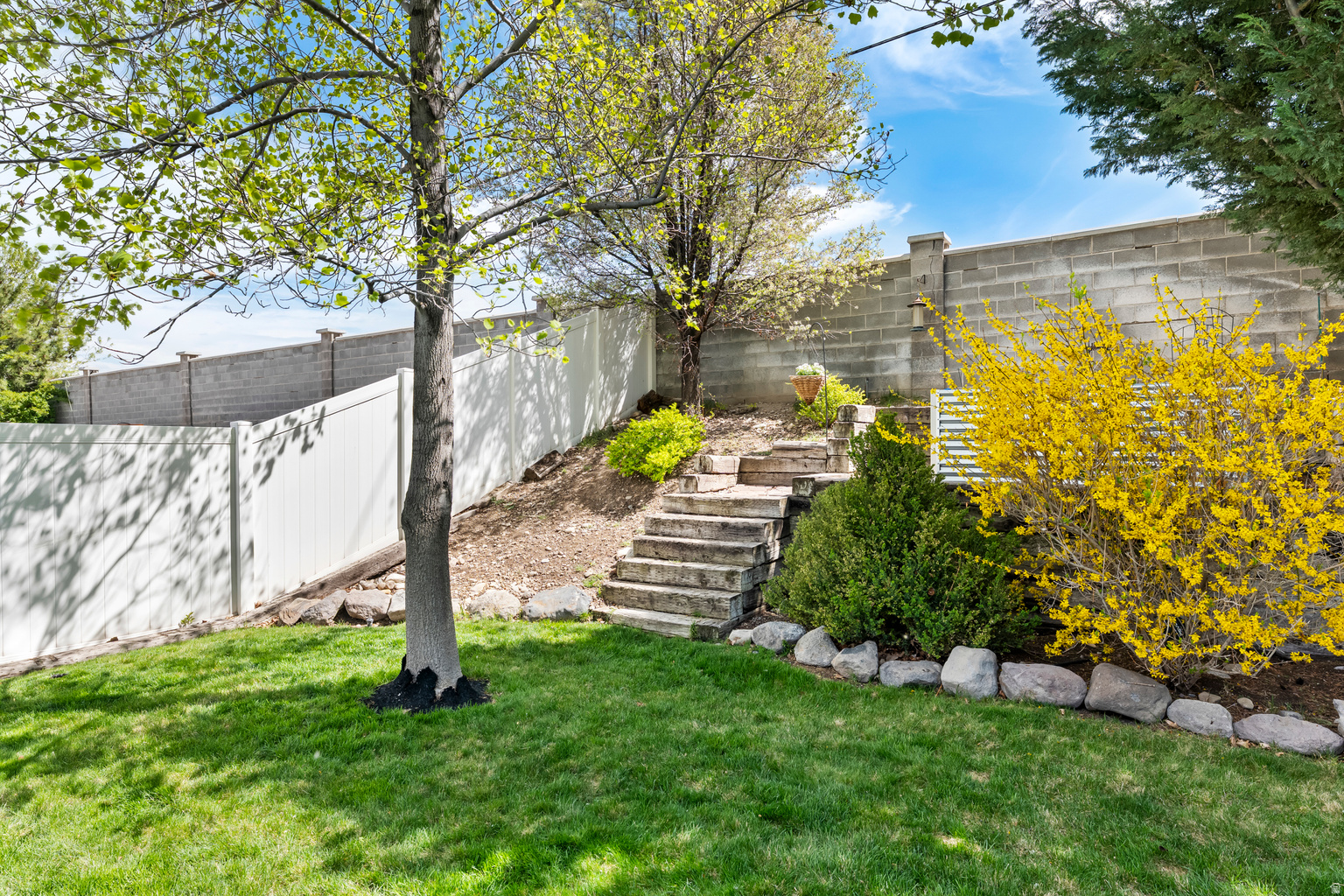 5469 W HARVESTMILL DR S, West  Jordan, UT, 84081