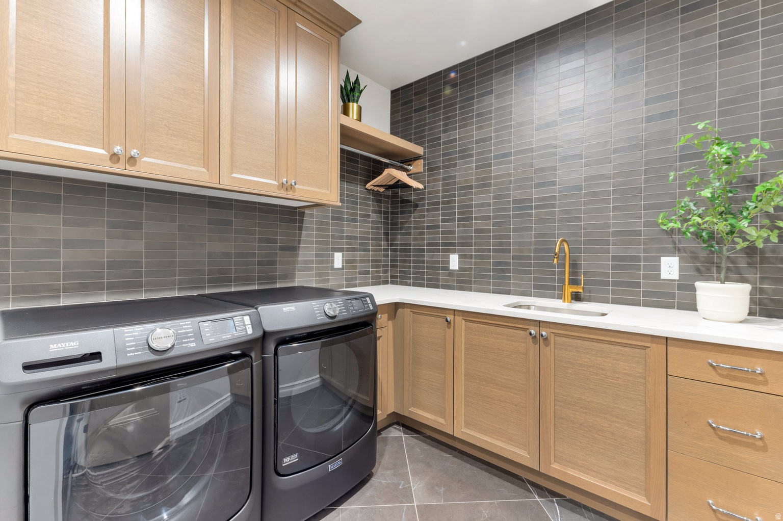 1649 W PHEASANT MEADOW DR, Kaysville, UT, 84037