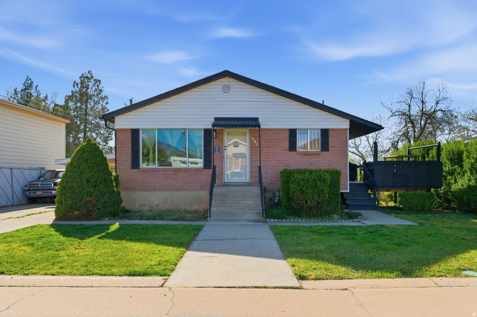 2323 N 720 W, Clinton, UT, 84015