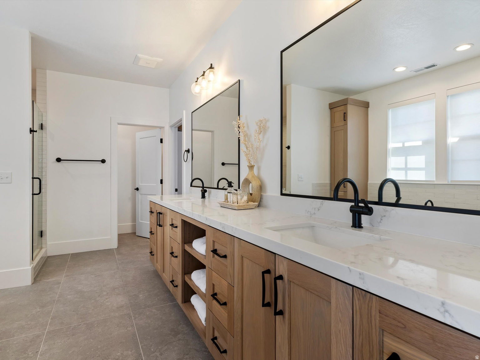 563 W FOUNDERS BLVD, Saratoga  Springs, UT, 84045