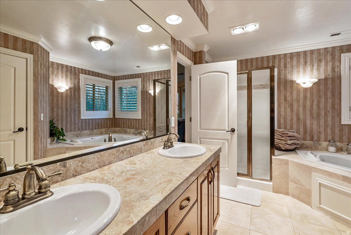 1095 E MARIWOOD CIR, North  Salt  Lake, UT, 84054