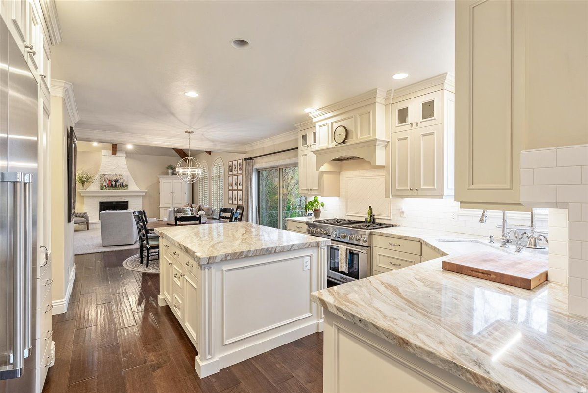 1095 E MARIWOOD CIR, North  Salt  Lake, UT, 84054