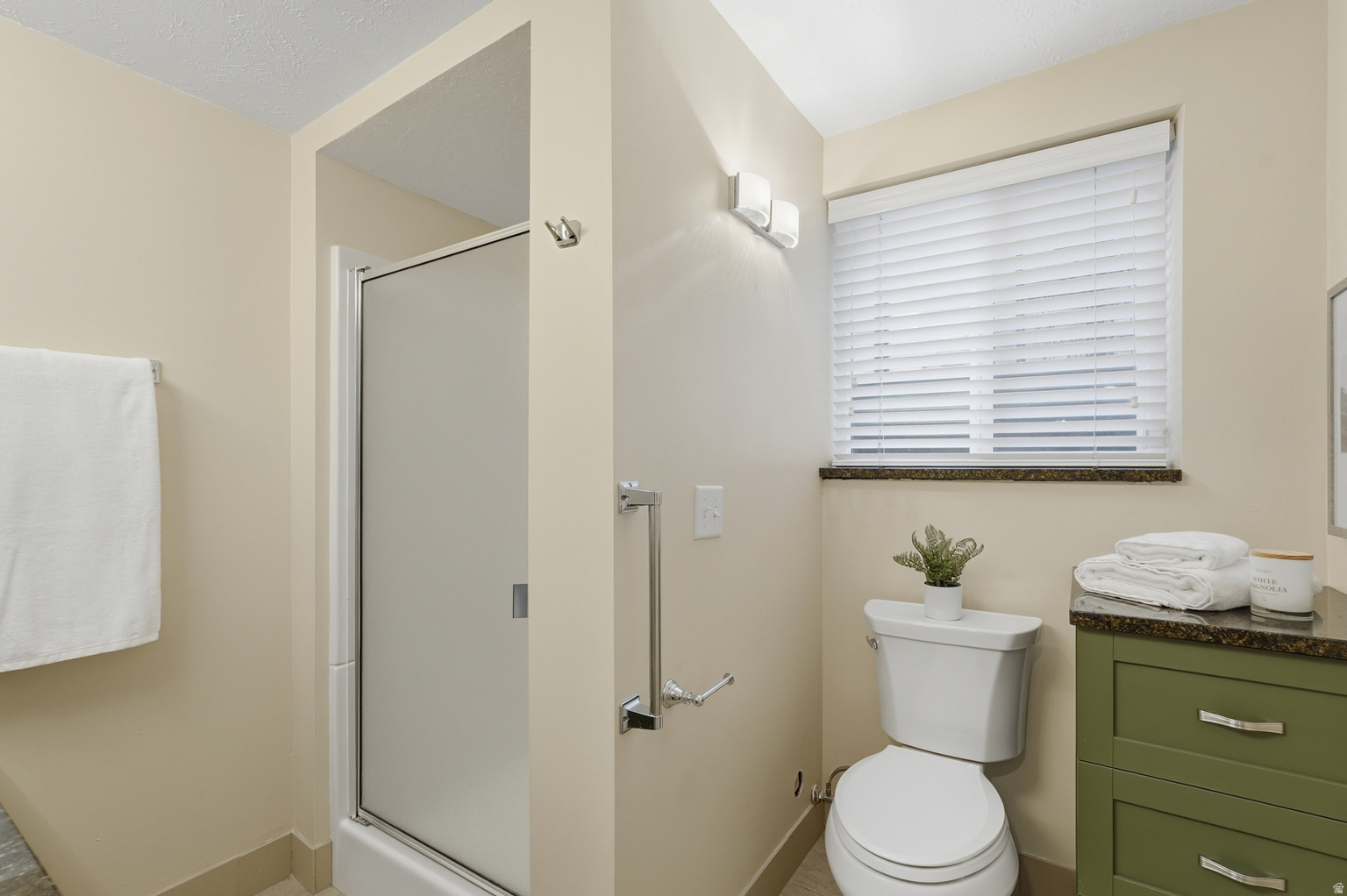 1893 E VISCOUNTI DR S, Sandy, UT, 84093