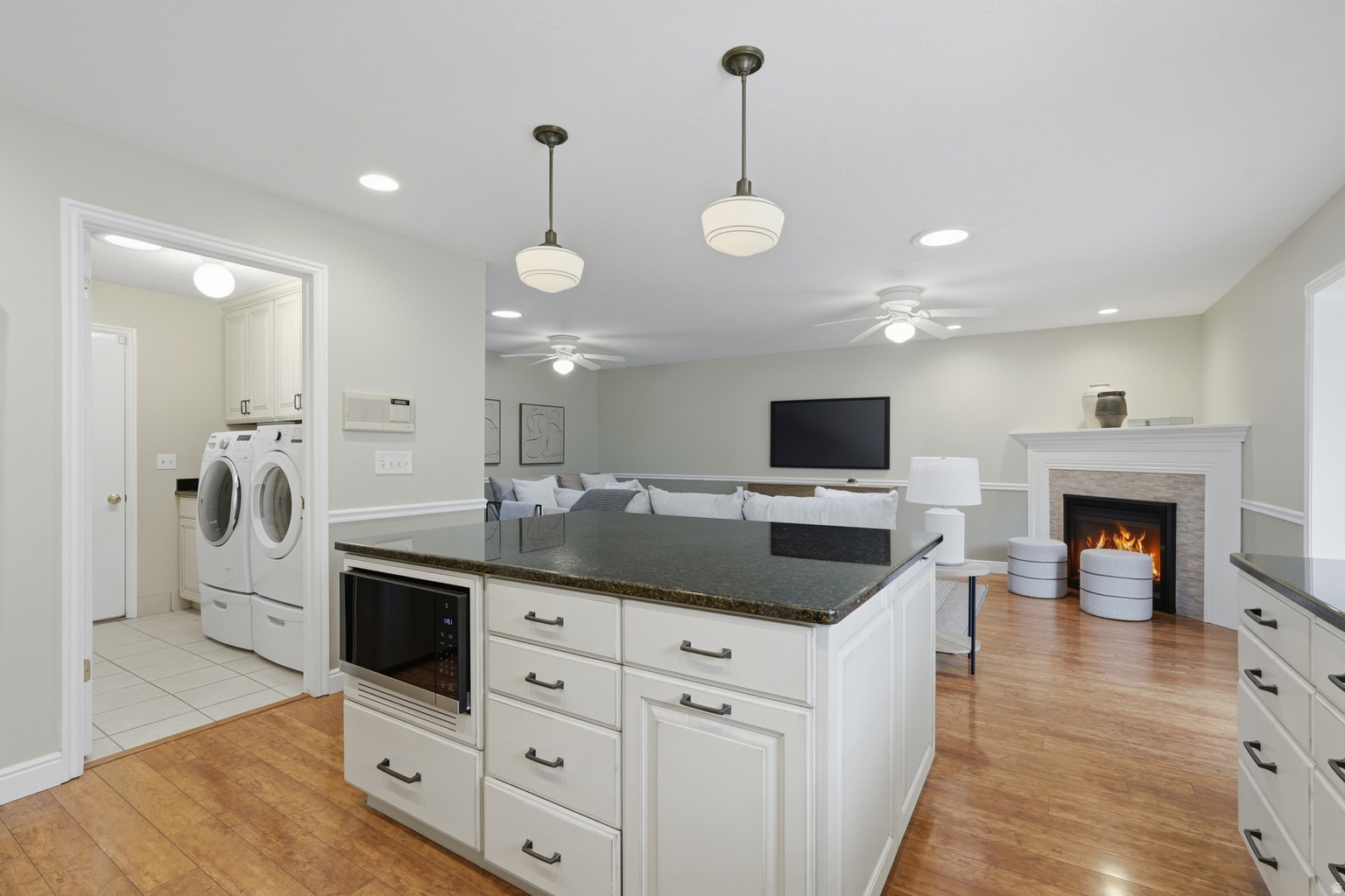 1893 E VISCOUNTI DR S, Sandy, UT, 84093