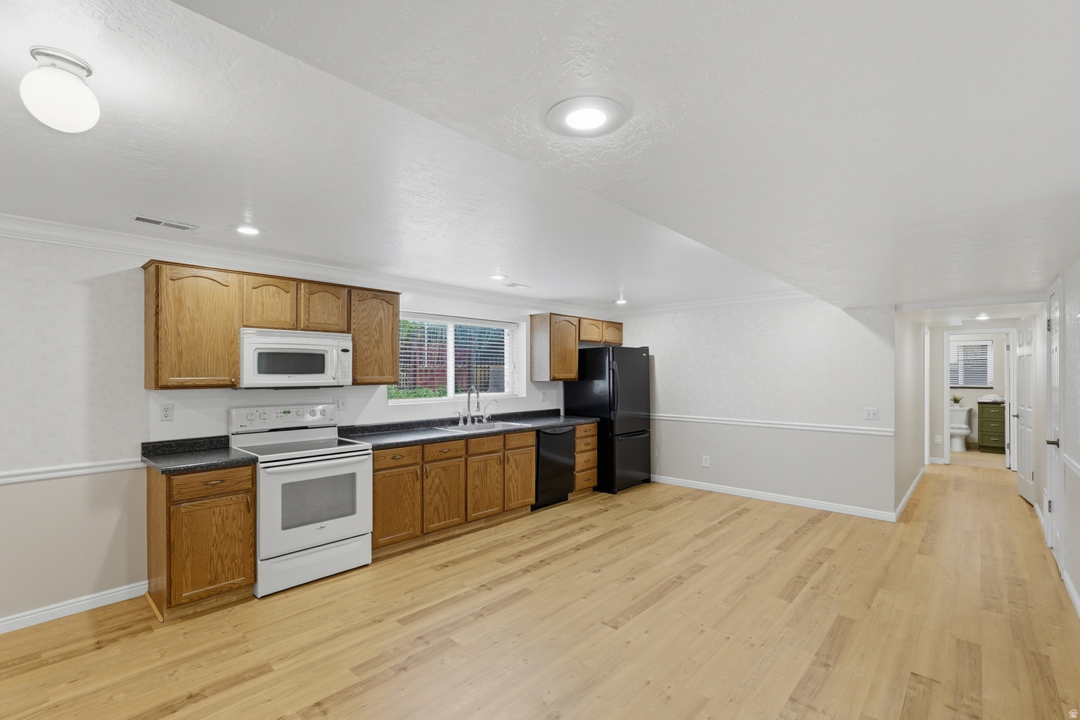 1893 E VISCOUNTI DR S, Sandy, UT, 84093