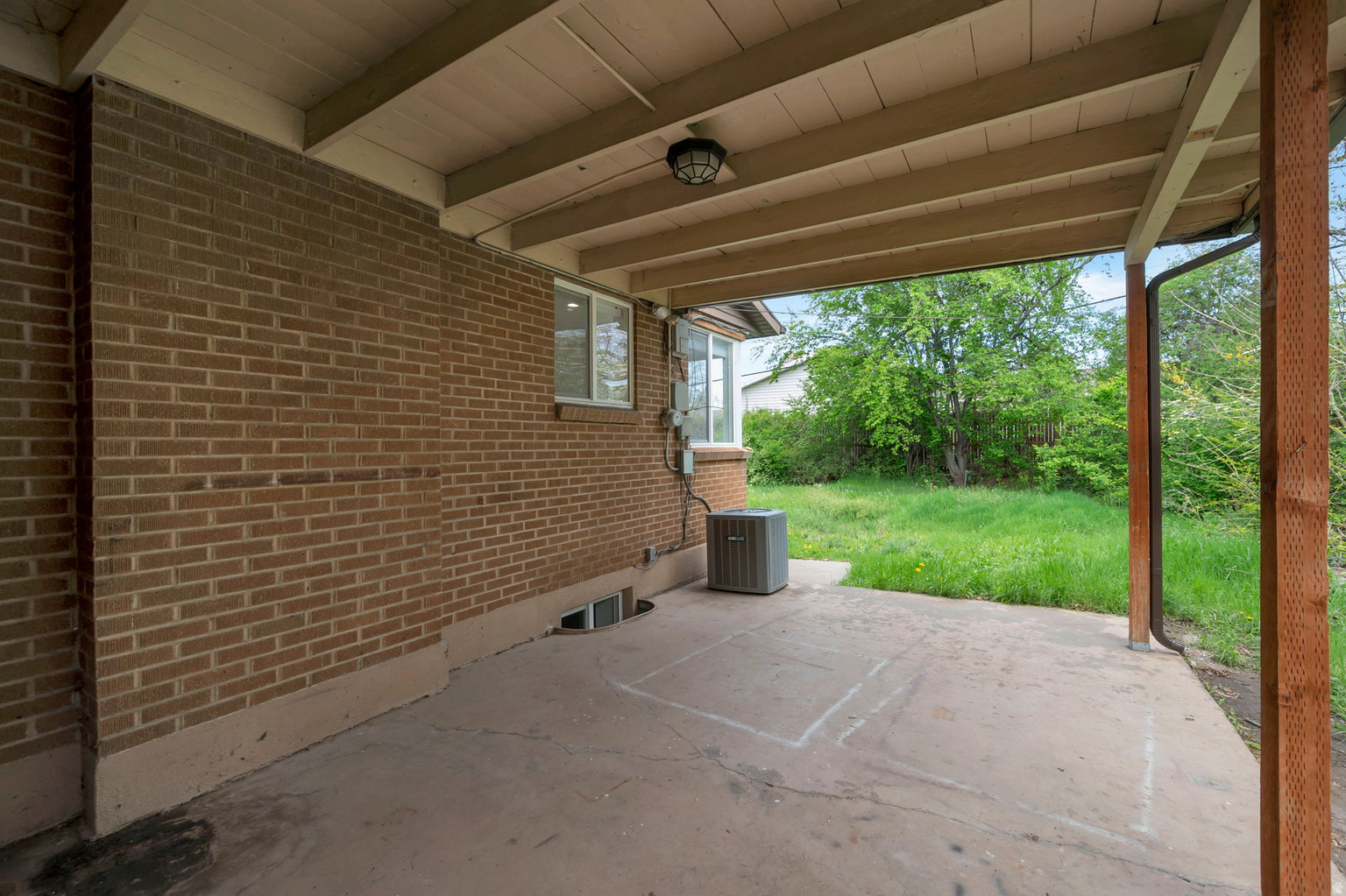 2761 E 4135 S, Holladay, UT, 84124