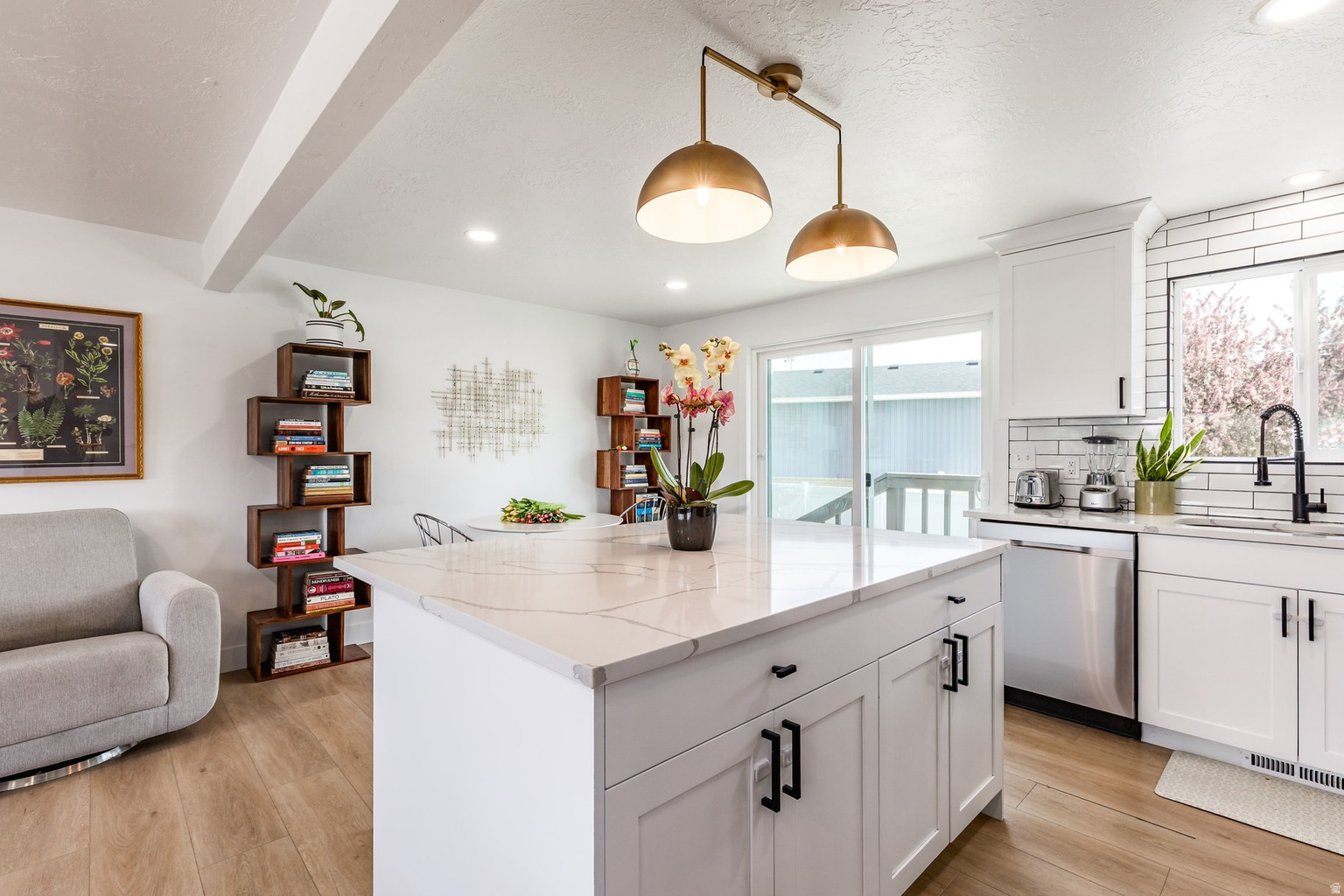 10251 S 535 E, Sandy, UT, 84070