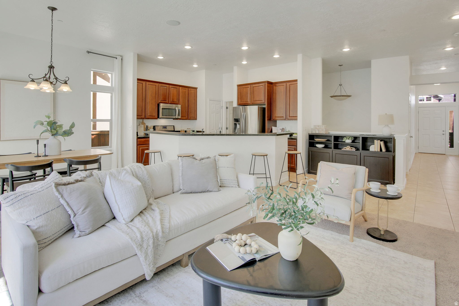 2154 E VILLAGE VISTA DR, Draper ( U T  Cnty), UT, 84020