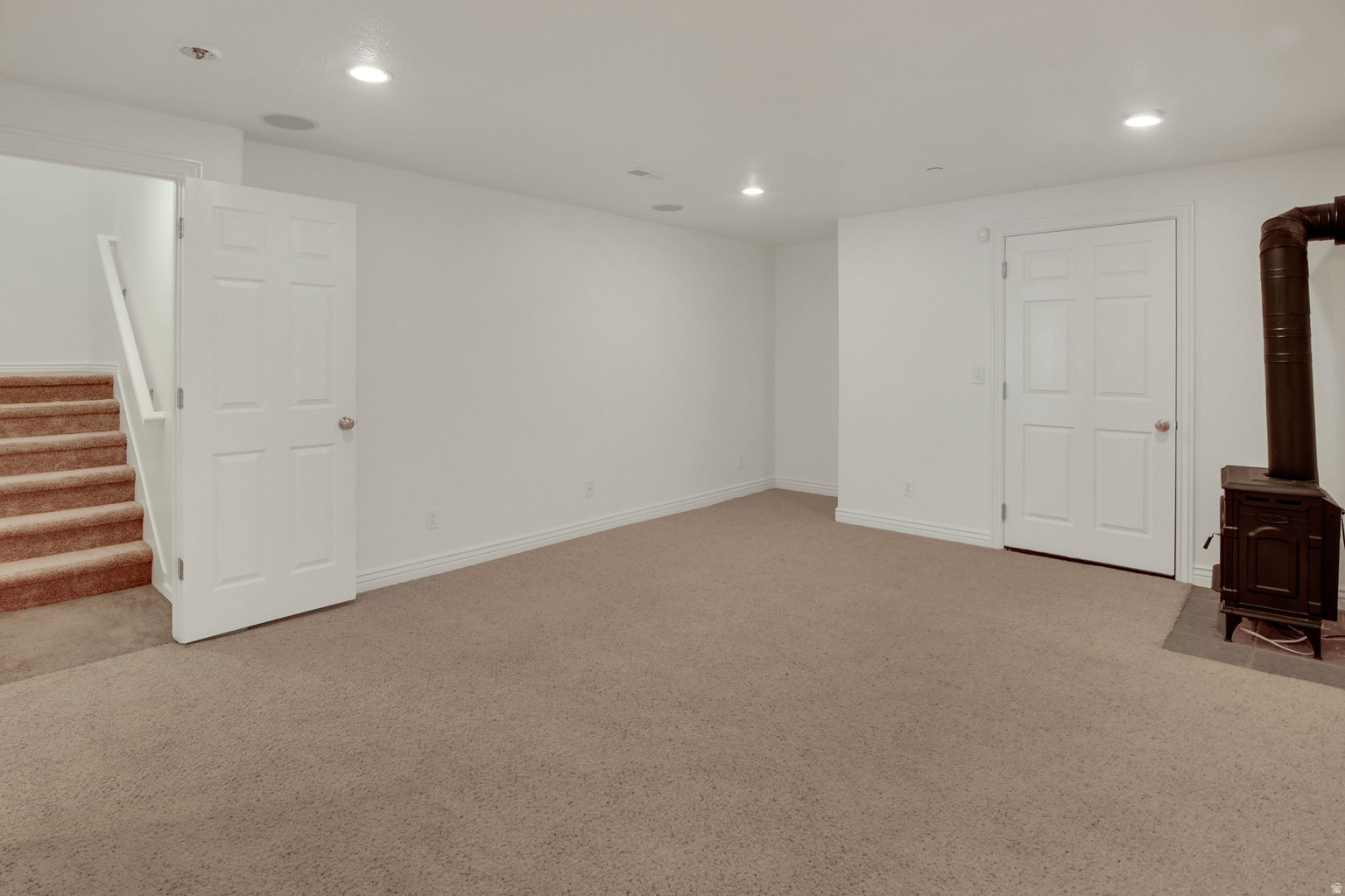 2154 E VILLAGE VISTA DR, Draper ( U T  Cnty), UT, 84020