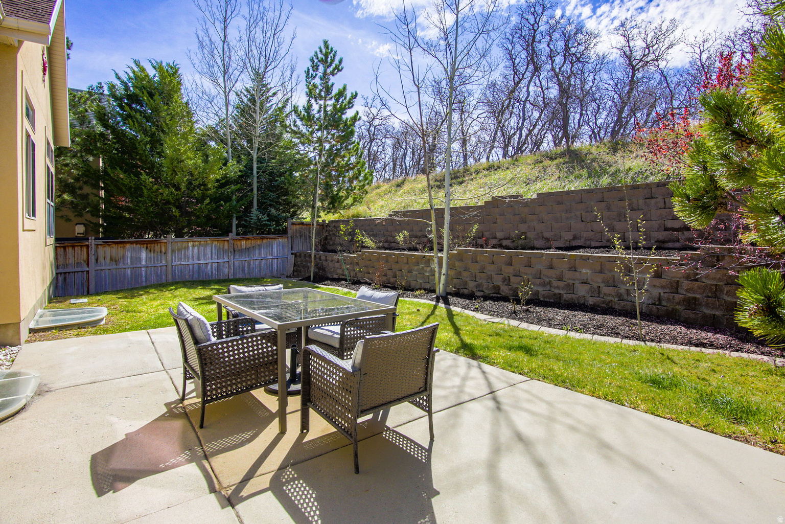 2154 E VILLAGE VISTA DR, Draper ( U T  Cnty), UT, 84020