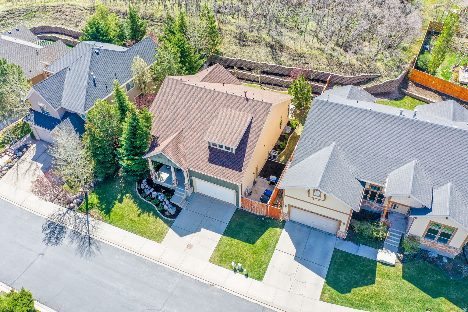 2154 E VILLAGE VISTA DR, Draper ( U T  Cnty), UT, 84020