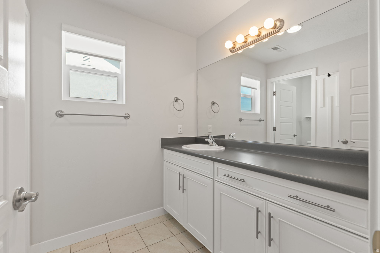 3504 S LAUREL LN, Syracuse, UT, 84075