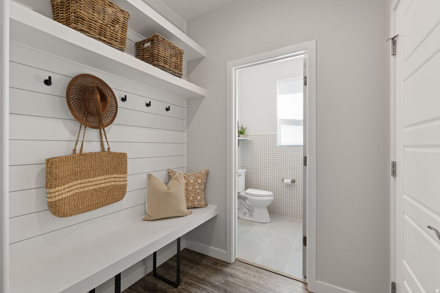 3504 S LAUREL LN, Syracuse, UT, 84075