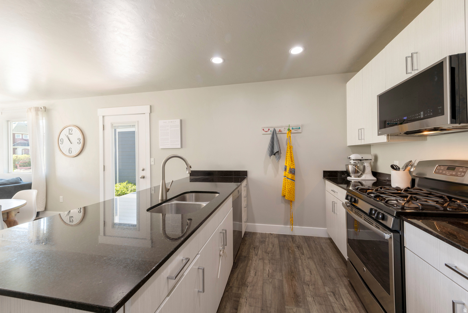 15120 S BATTLE DR W, Bluffdale, UT, 84065