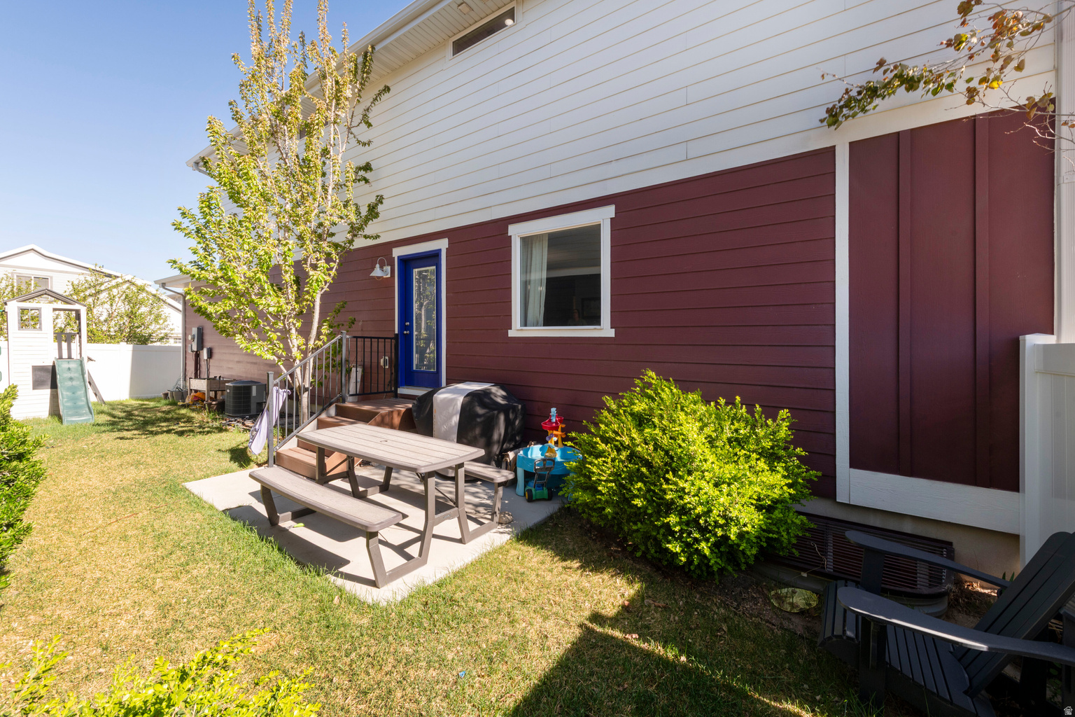 15120 S BATTLE DR W, Bluffdale, UT, 84065