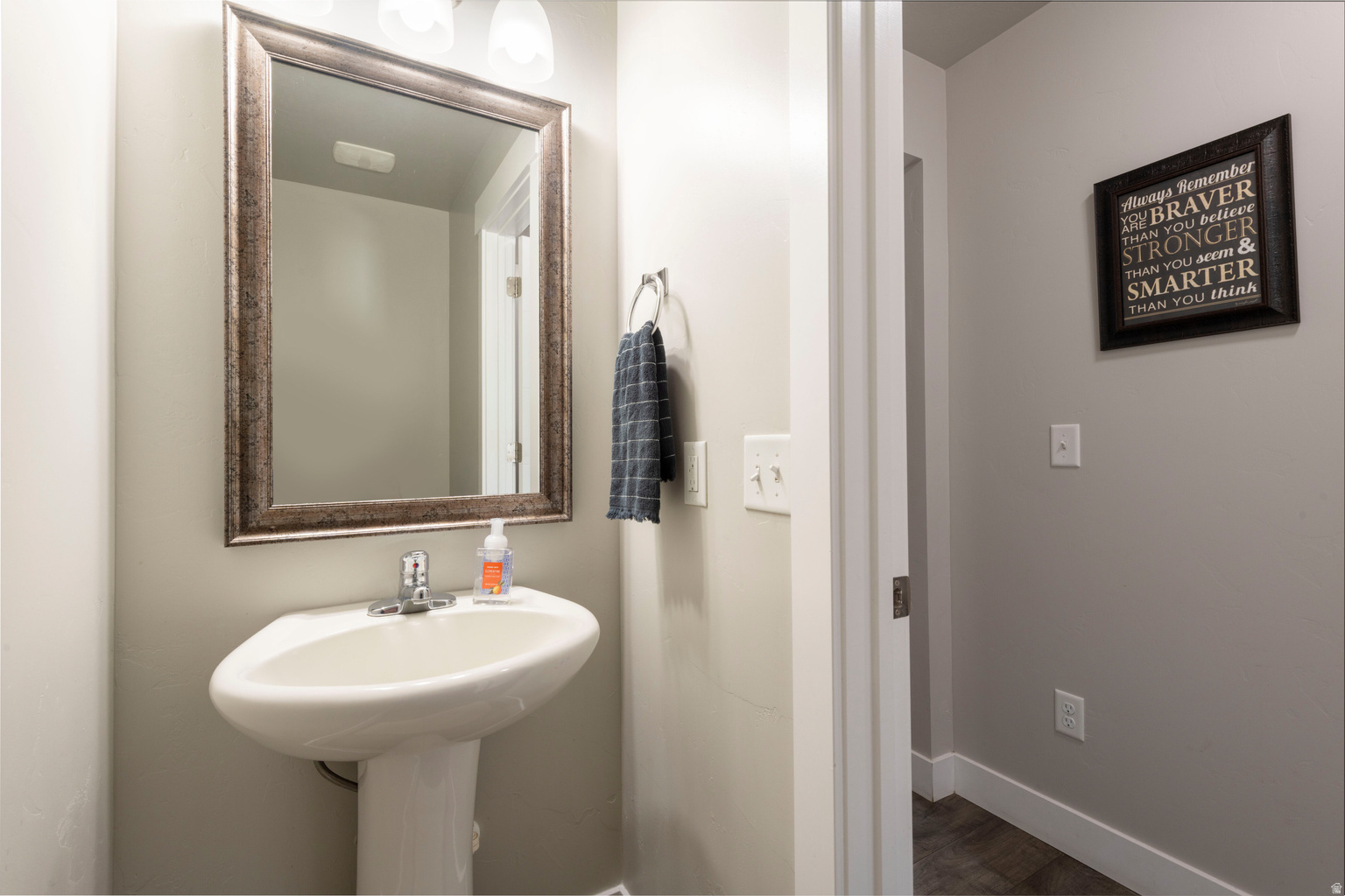 15120 S BATTLE DR W, Bluffdale, UT, 84065