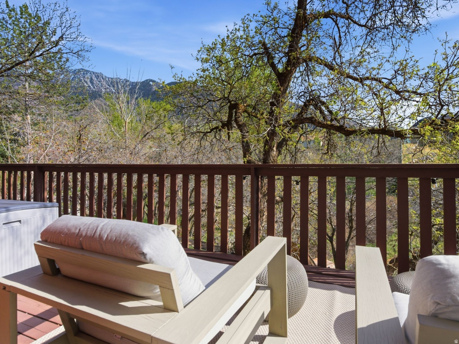 2092 E 11270 S, Sandy, UT, 84092