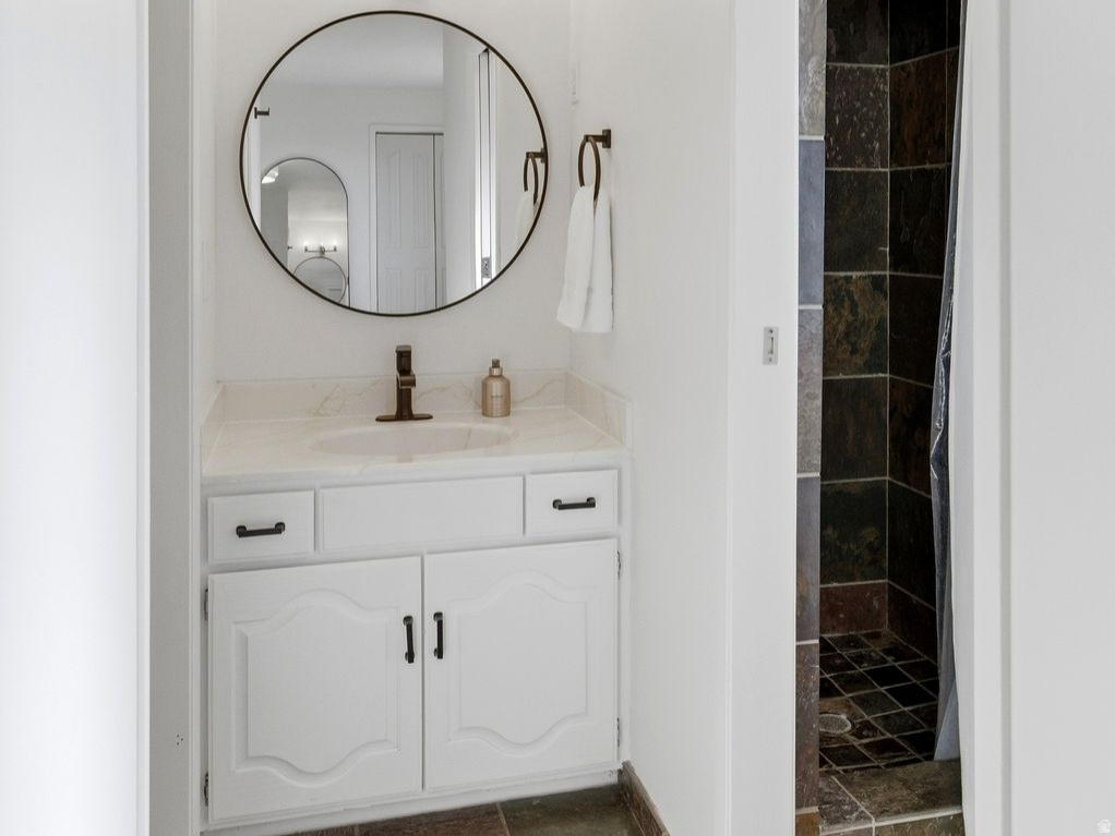 2092 E 11270 S, Sandy, UT, 84092