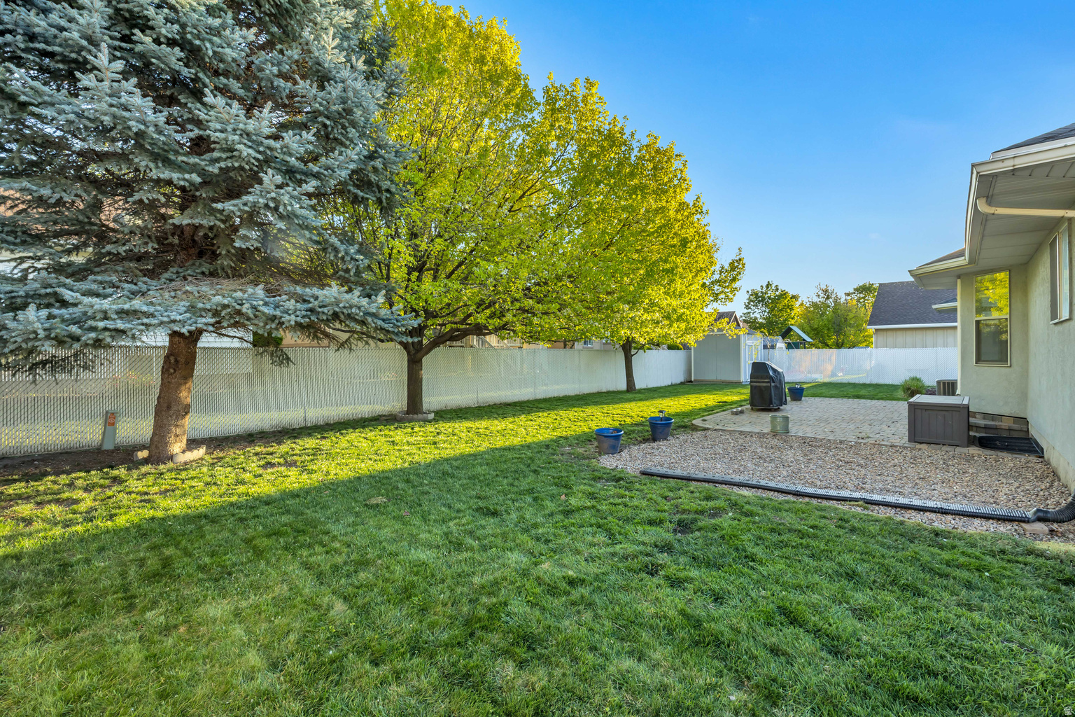 65 W 850 S, Centerville, UT, 84014