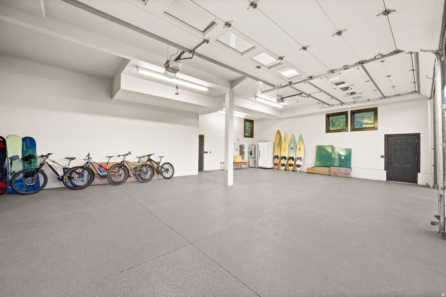 10280 S DIMPLE DELL RD, Sandy, UT, 84092